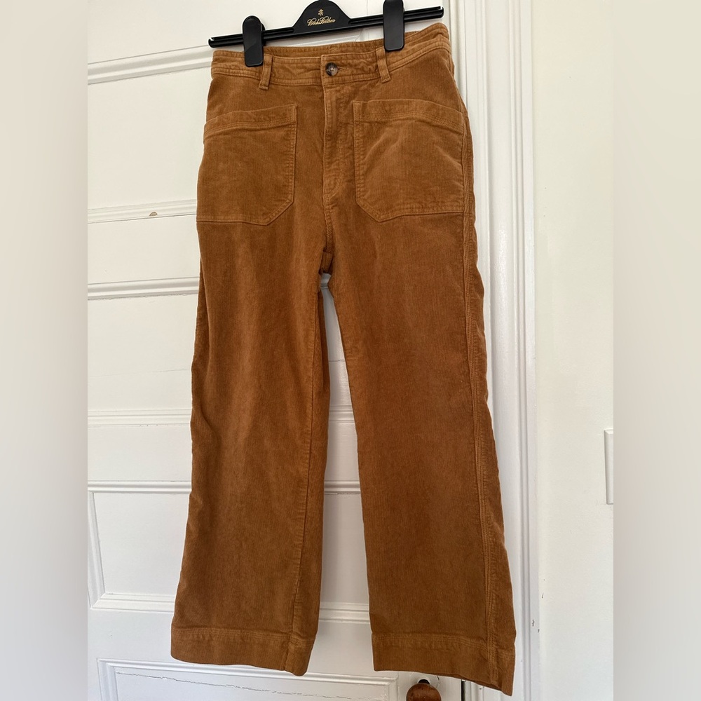 Patagonia Corduroy women pants size 6 tan “nest brown”